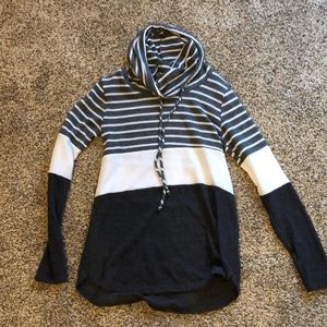 Pink Clover super soft and comfy bunched neck long sleeve shirt!